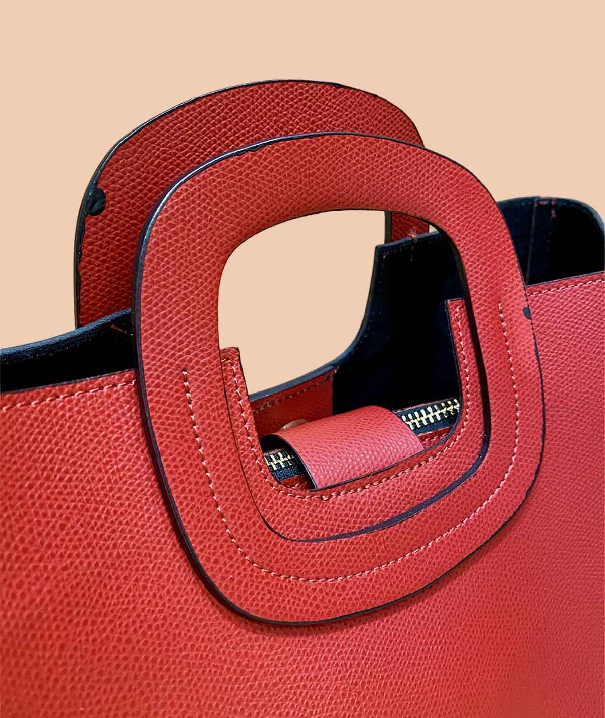 #colore_rosso