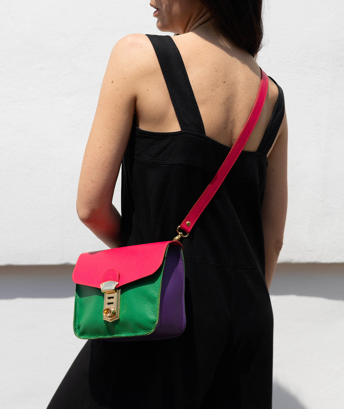 #colore_verde, fucsia e viola