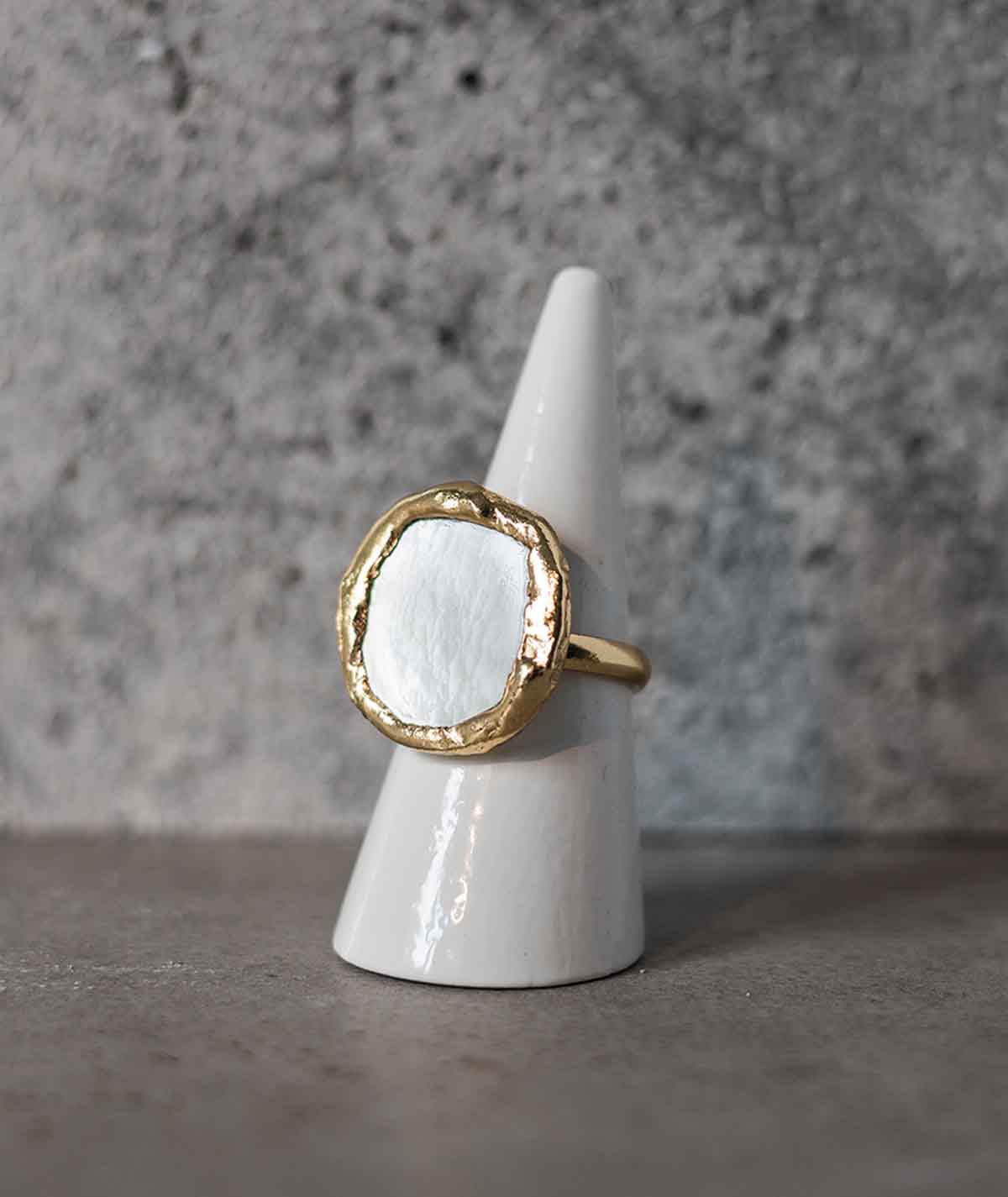 #colore_bianco e oro