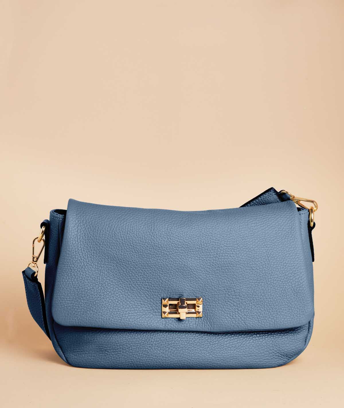#colore_azzurro dust