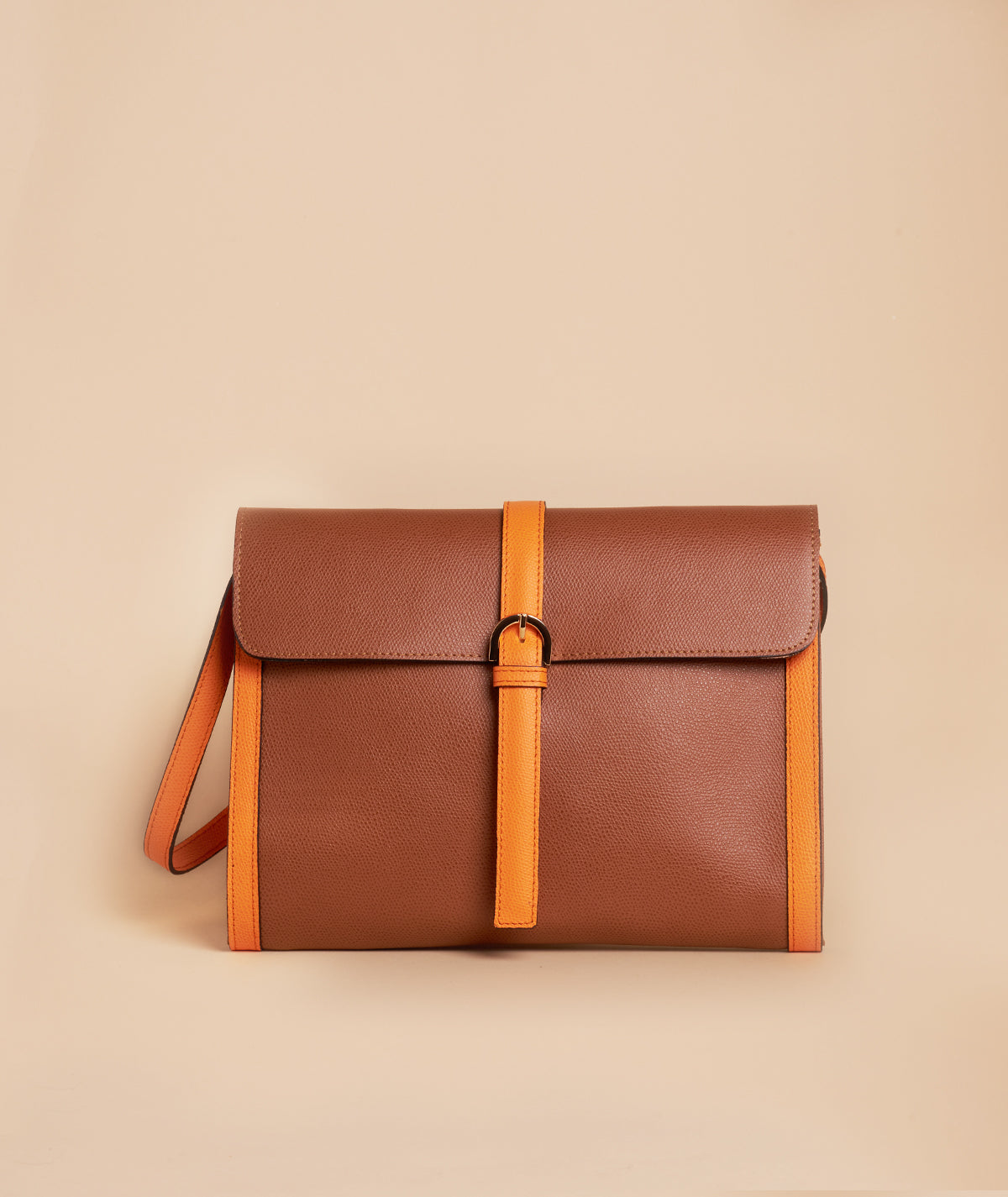 #colore_cuoio e arancio