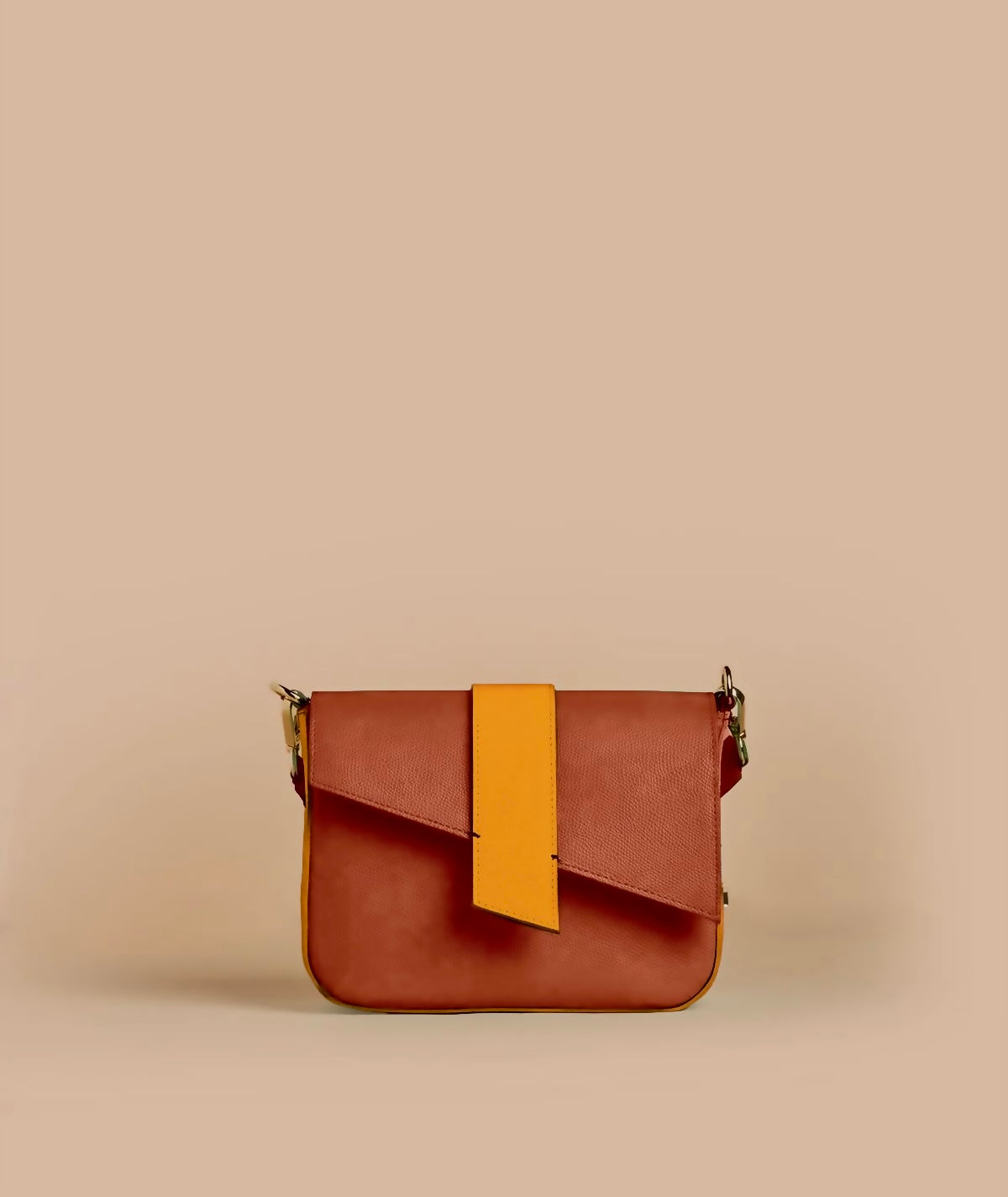 #colore_cuoio e arancio