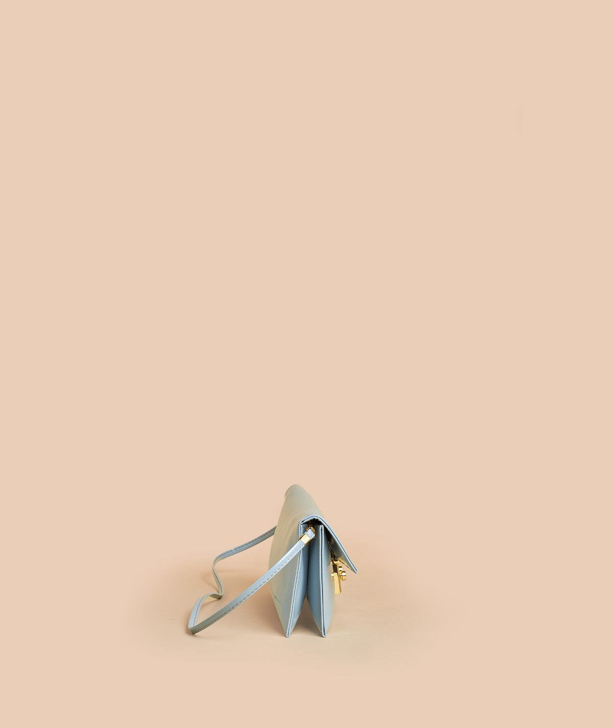 #colore_sky blue