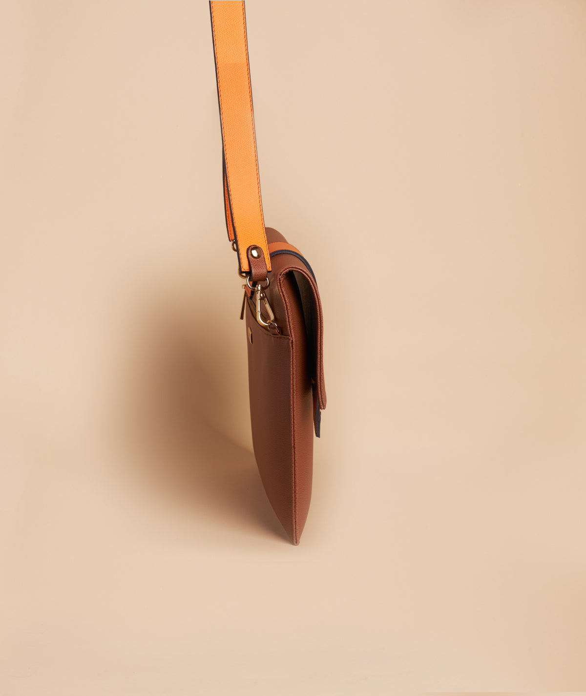 #colore_cuoio e arancio