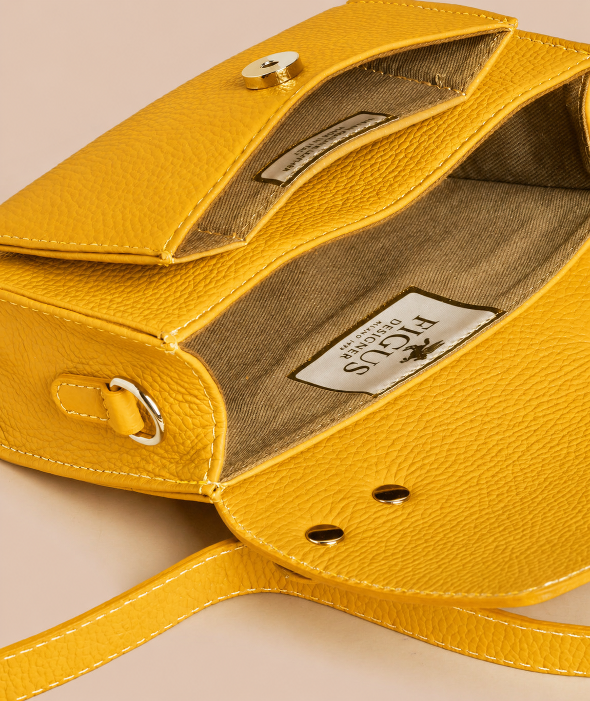 #colore_giallo