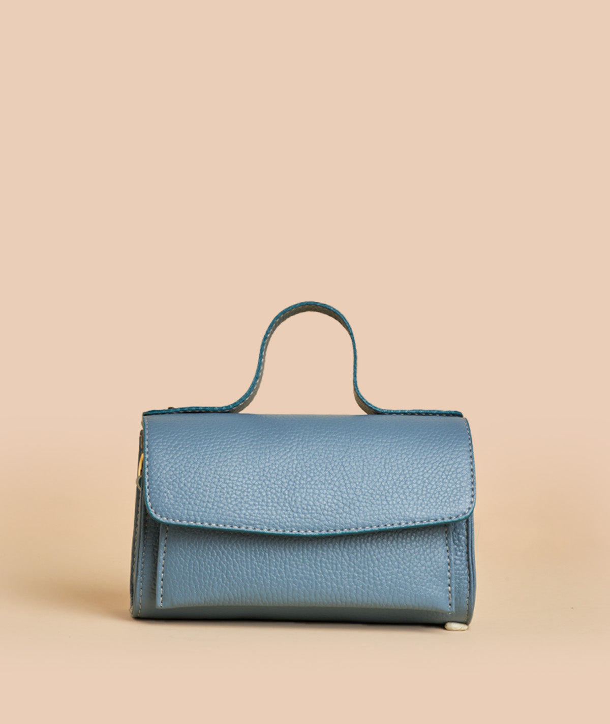 #colore_azzurro dust