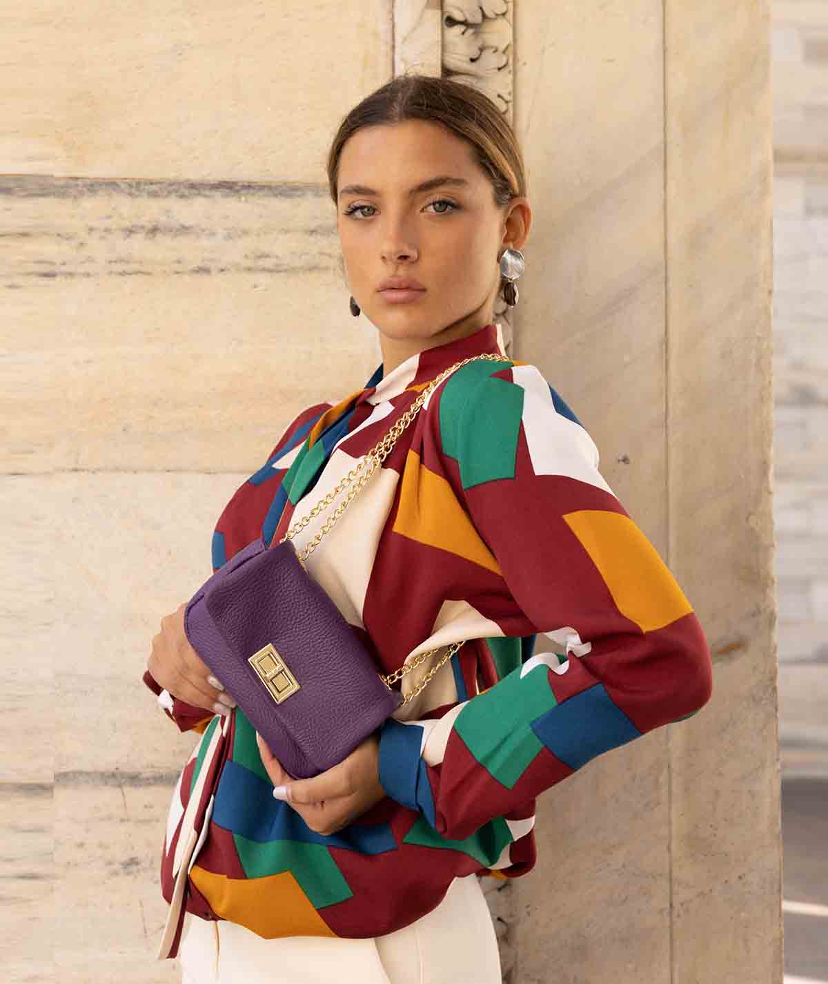 #colore_viola