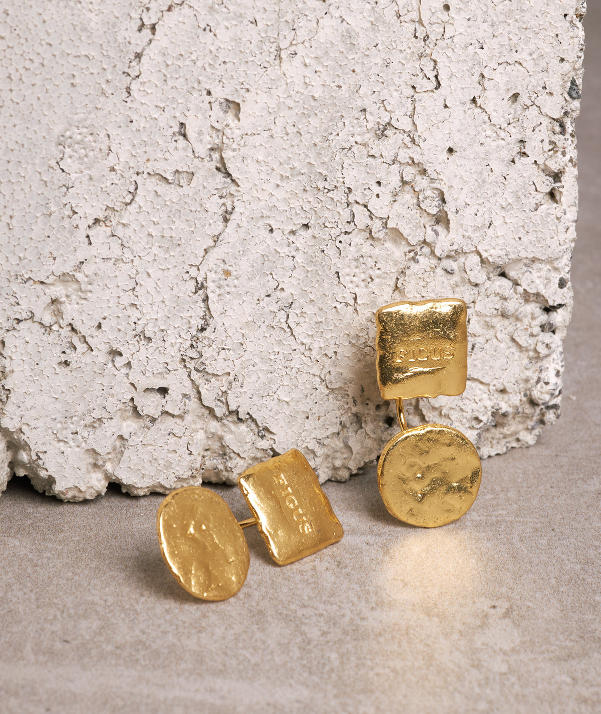 #colore_oro