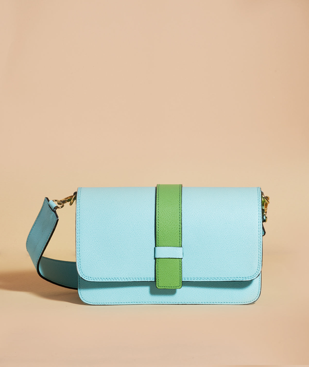 #colore_azzurro e verde