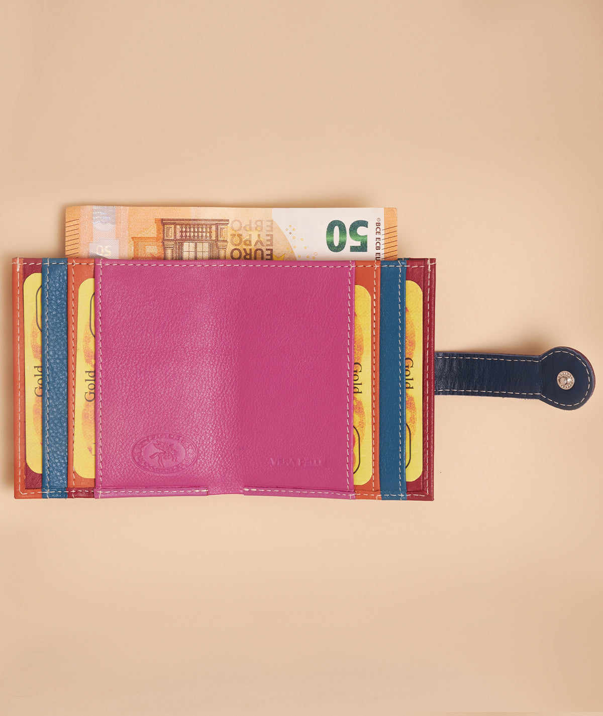 #colore_fuchsia and multicolor