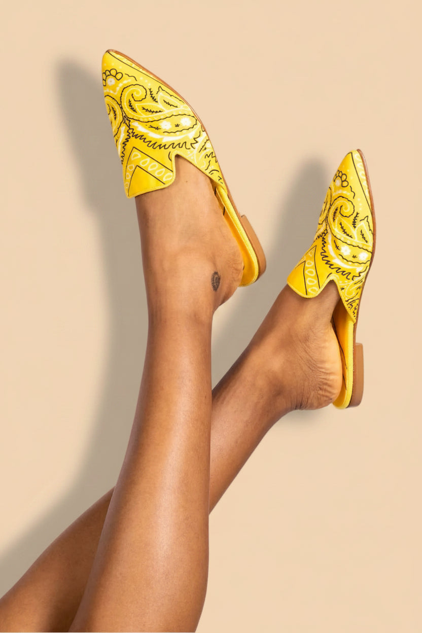 #colore_giallo