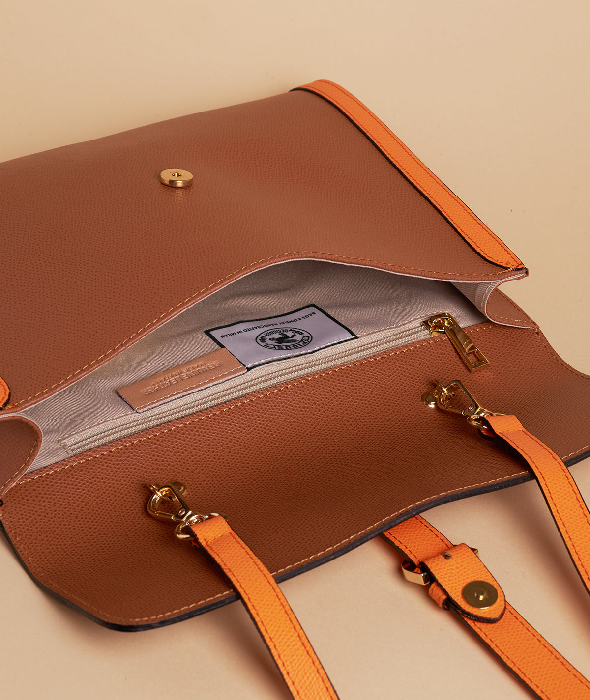 #colore_cuoio e arancio