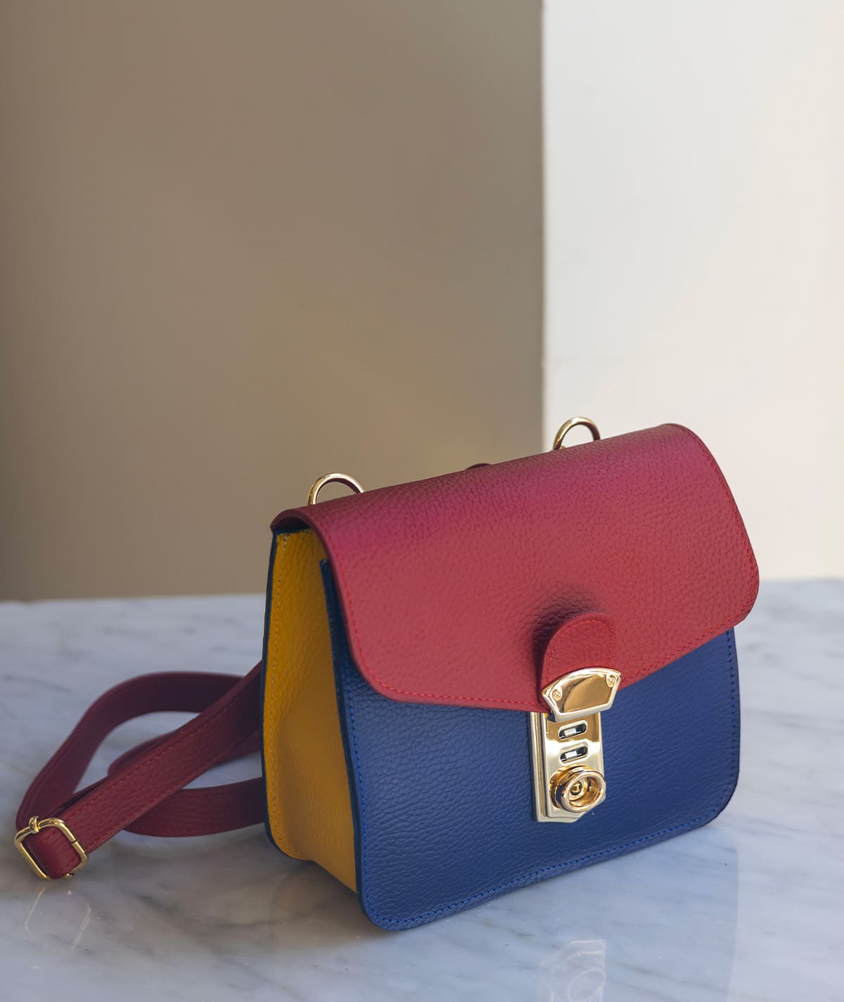 #colore_blue and red