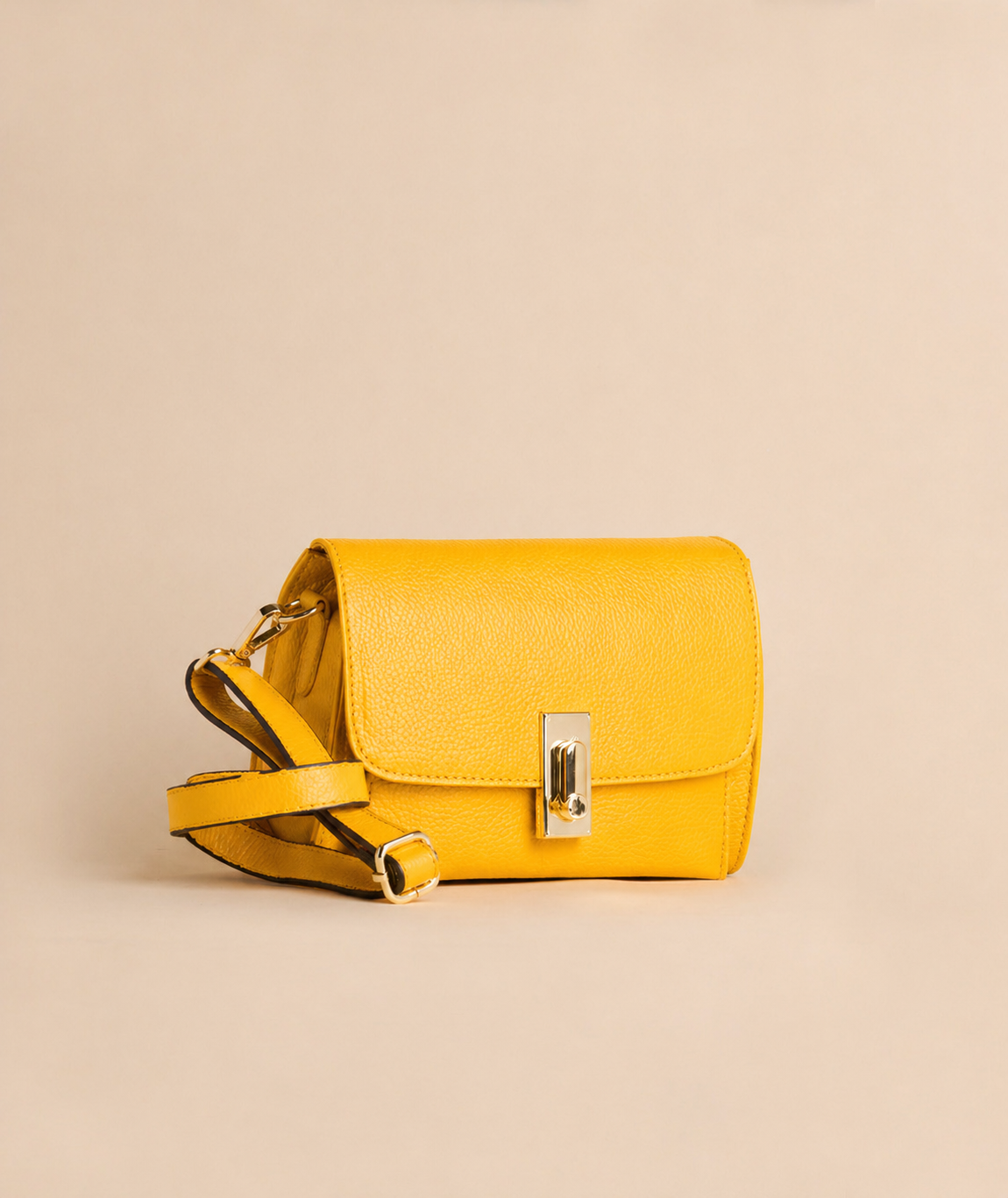 #colore_giallo