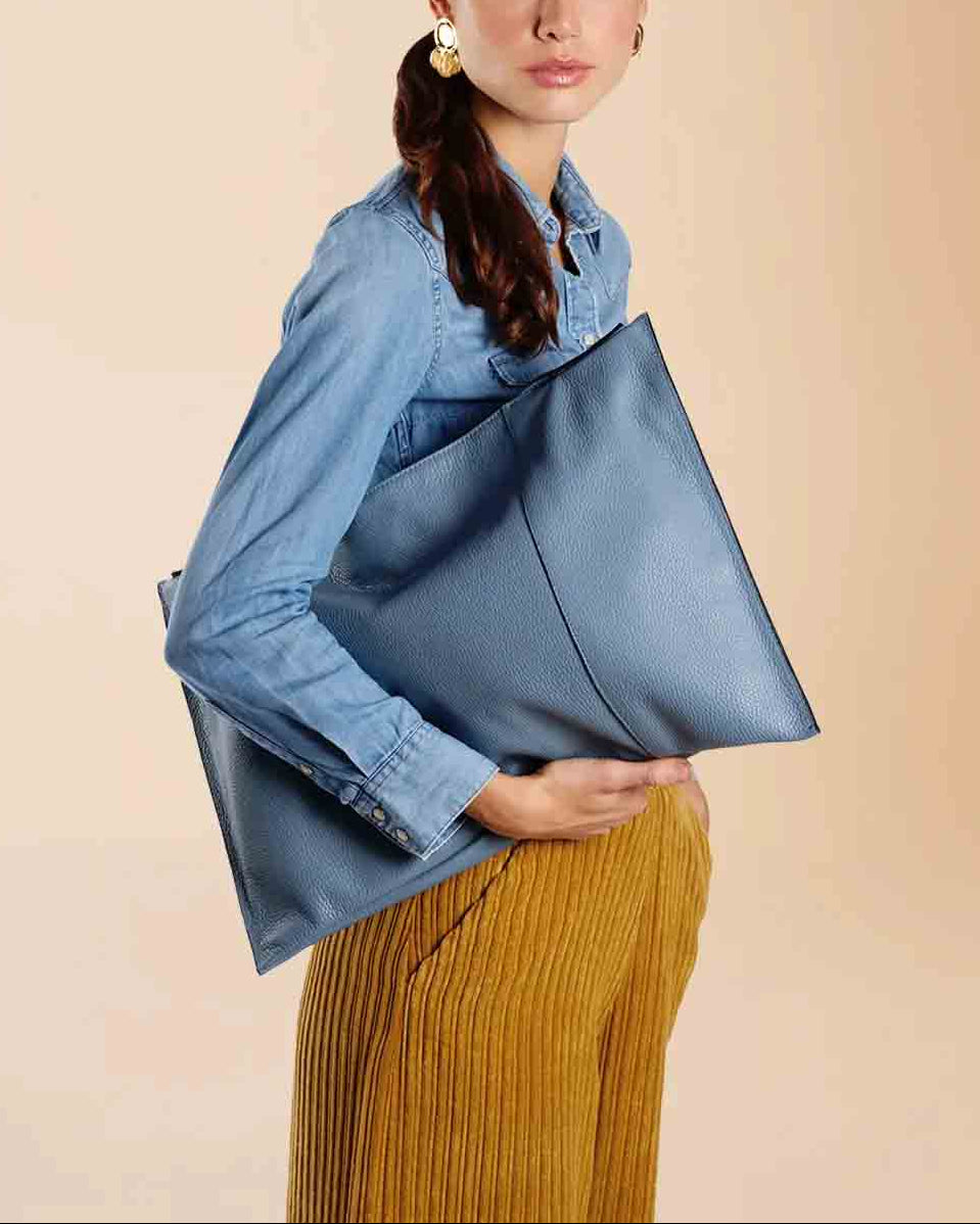 #colore_azzurro dust