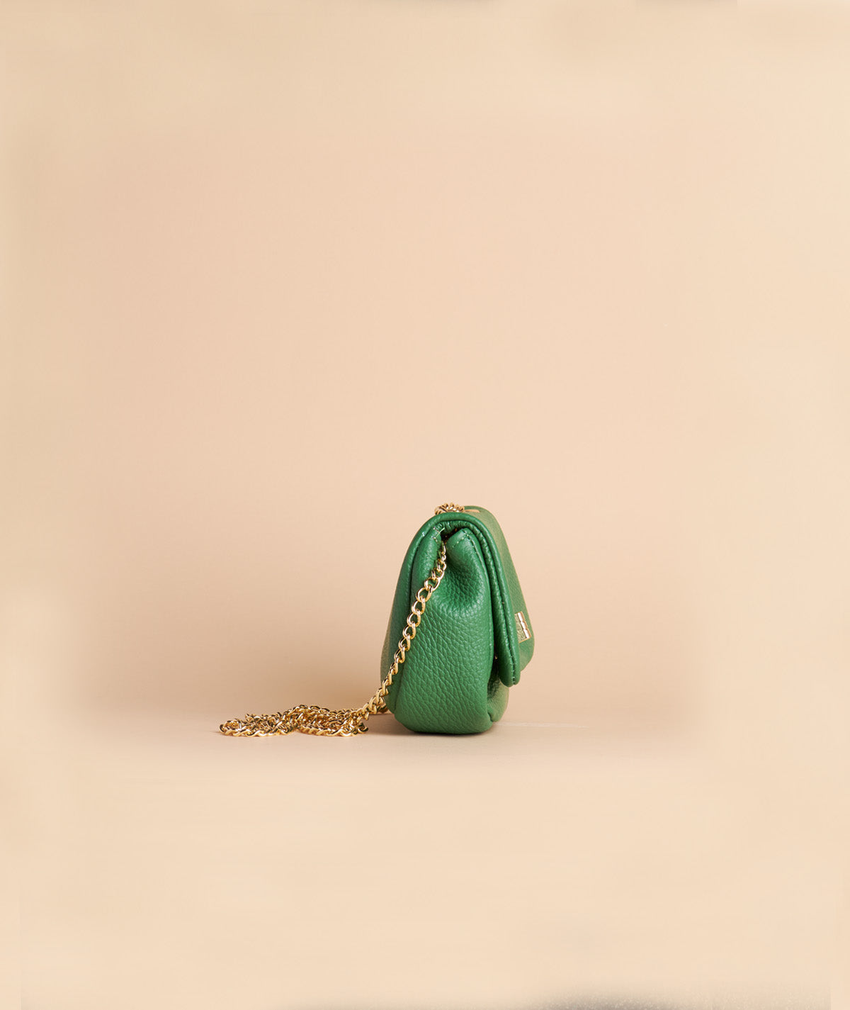 #colore_verde brillante