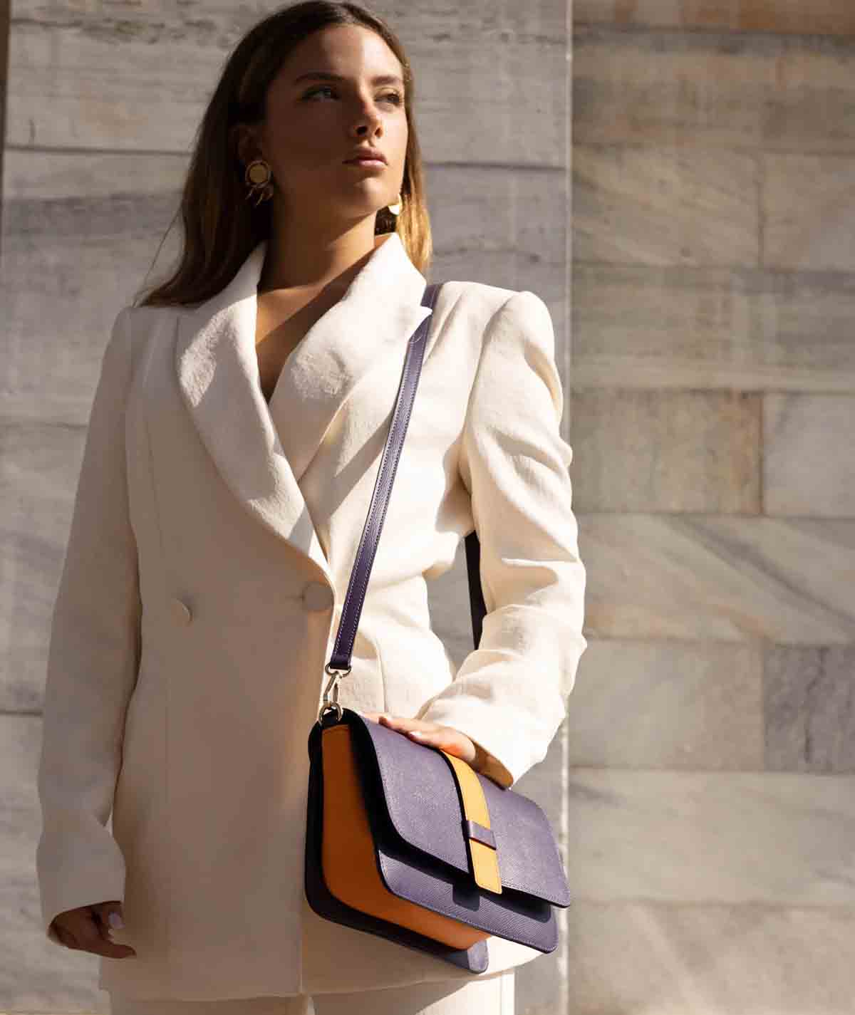 #colore_viola e arancio