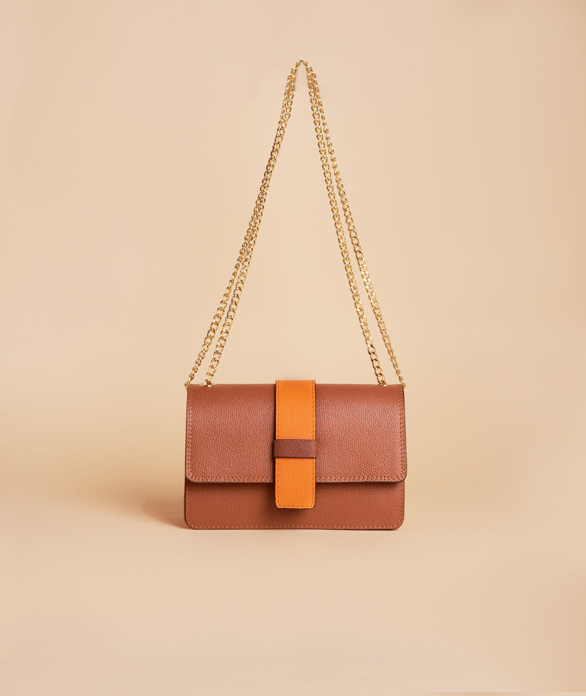 #colore_cuoio e arancio